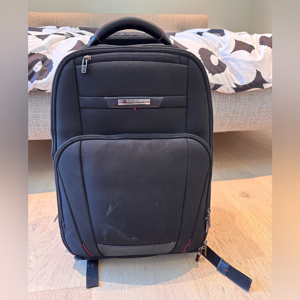 Used Samsonite Business Convertible Backpack/Rolling Bag
